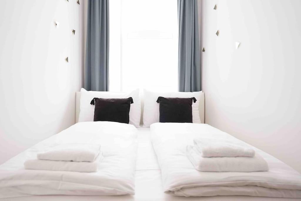 Modern Living In City Center - Fully Equipped Viena Exterior foto